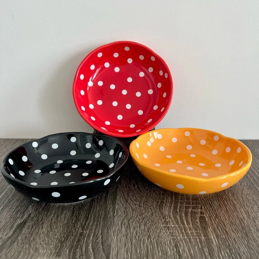 Polka Dots Cat Bowl - 6” diameter, Microwave and Dishwasher Safe